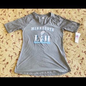 Limited Edition Super Bowl 52 T-Shirt Large Grey